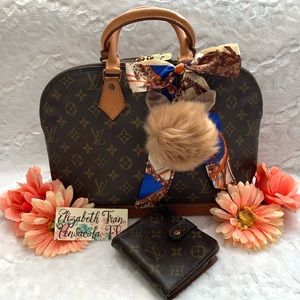 AUTH. Louis V Monogram Alma PM & Compact Wallet
